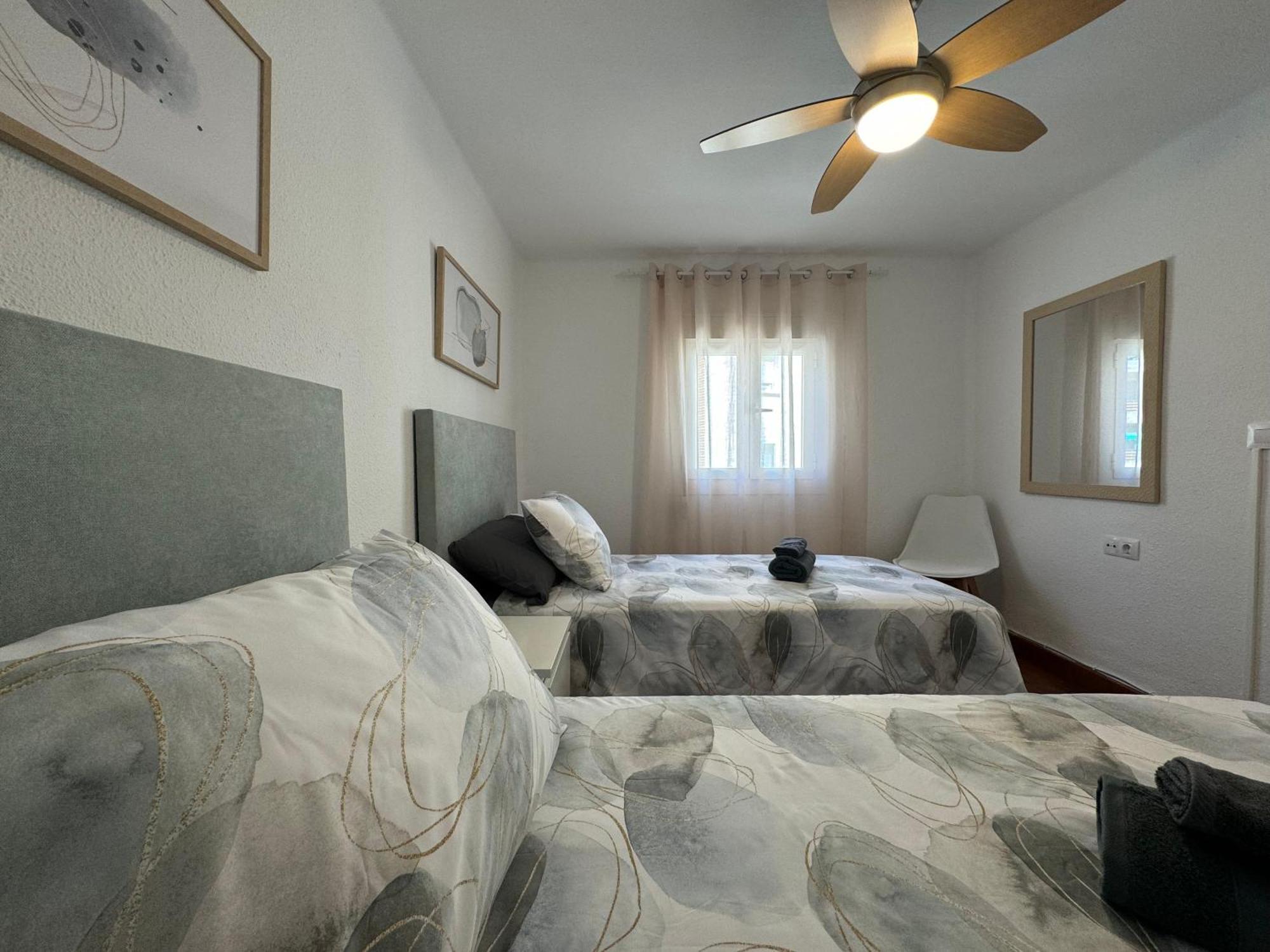 Apartamento Alarcon En Zona Av Espana - Hospital Albacete Exteriör bild